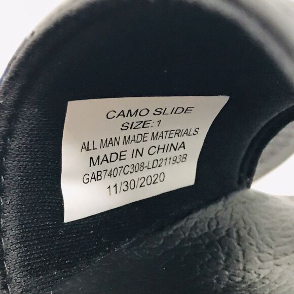 Shaq Camo Wide Strap Slides Children's size 1 Black & Gray Sandals Beach Shoes - Picture 8 of 9